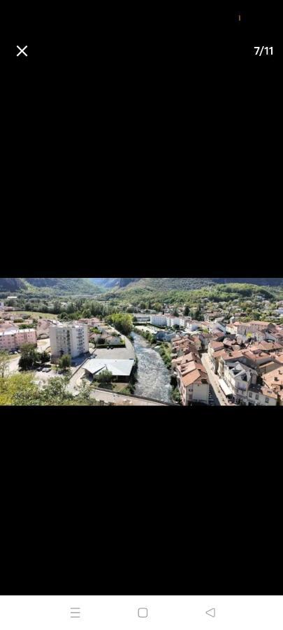 Charmant Studio Appartement Tarascon-sur-Ariège Buitenkant foto
