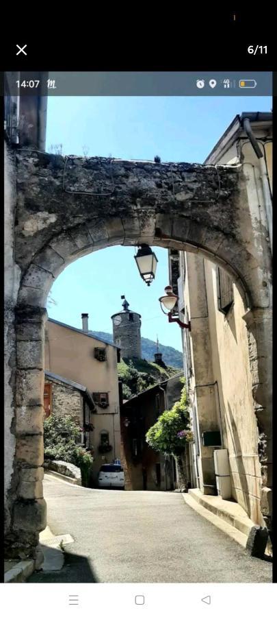 Charmant Studio Appartement Tarascon-sur-Ariège Buitenkant foto